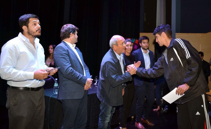 Entrega de Certificados del CIT (8)