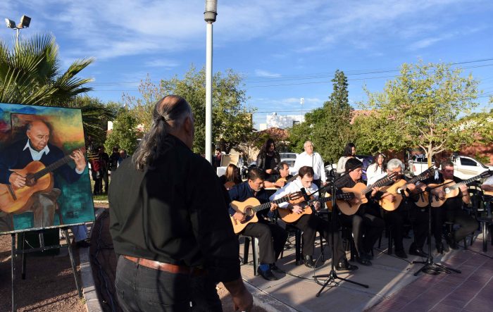 Plaza Barrio Urquiza - Homenaje a Santiago Bertiz (20)