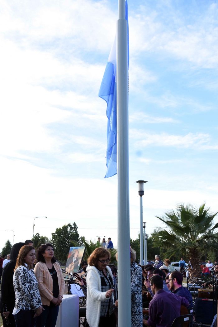 Plaza Barrio Urquiza - Homenaje a Santiago Bertiz (4)