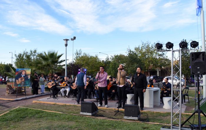 Plaza Barrio Urquiza - Homenaje a Santiago Bertiz (6)