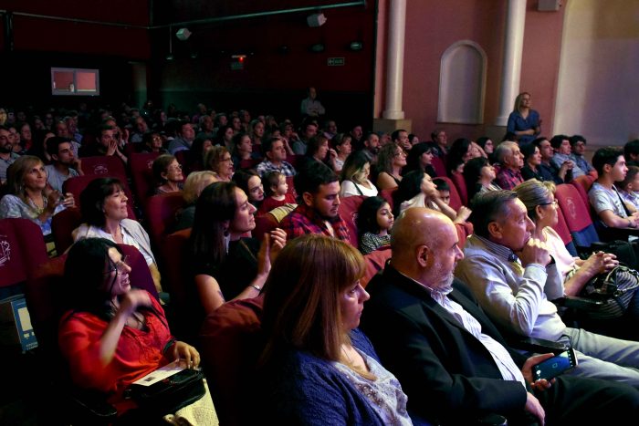 Presentación del libro Desencuentros - Santiago Navarro (6)