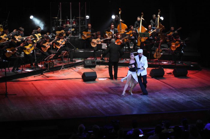 6º aniversario de la Orquesta Municipal de Guitarras Tito Francia (5)