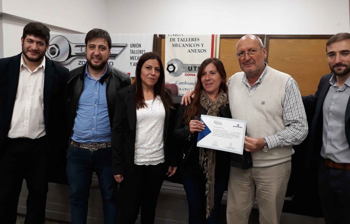 Entrega de certificados a los Artesanos del departamento (25)