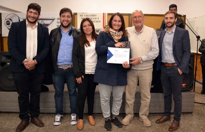 Entrega de certificados a los Artesanos del departamento (38)