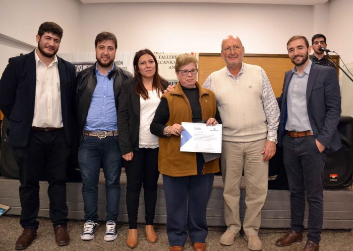 Entrega de certificados a los Artesanos del departamento (40)