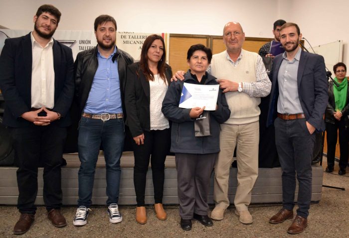 Entrega de certificados a los Artesanos del departamento (49)