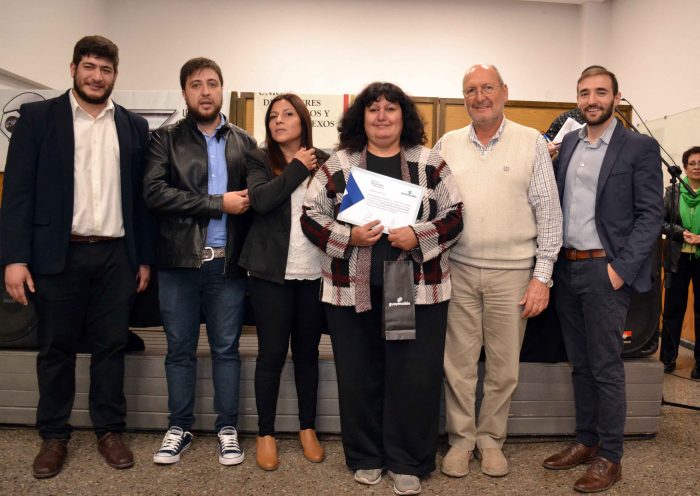 Entrega de certificados a los Artesanos del departamento (52)