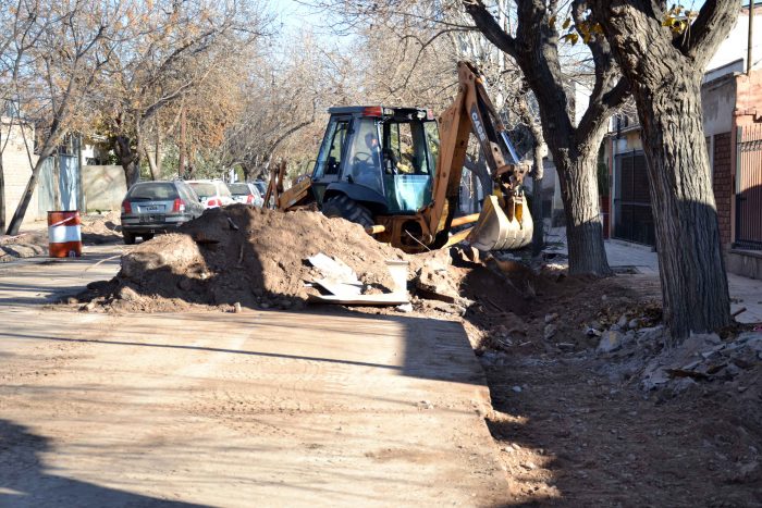 Drenajes en calle Eusebio Blanco (2)