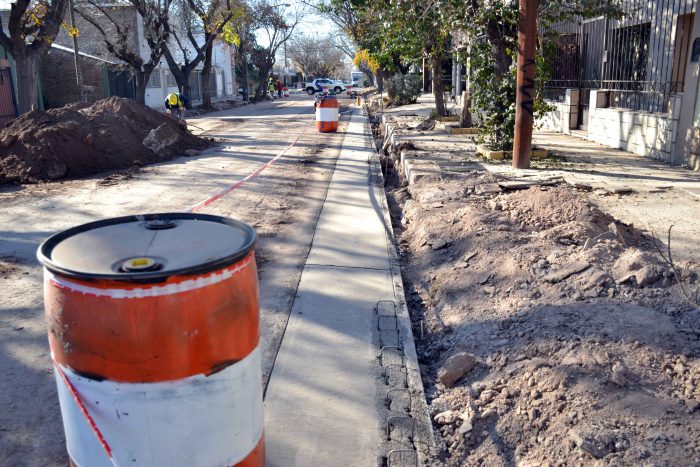 Drenajes en calle Eusebio Blanco (3)