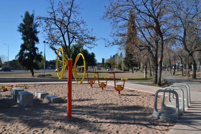 Gimnasios al aire libre en Guaymallén (2)