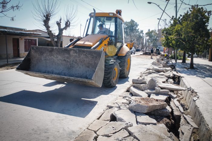 Obra de drenajes - calle Nahuel Huapi (1)