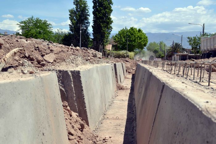 Obra de drenaje - calle Lamadrid (3)