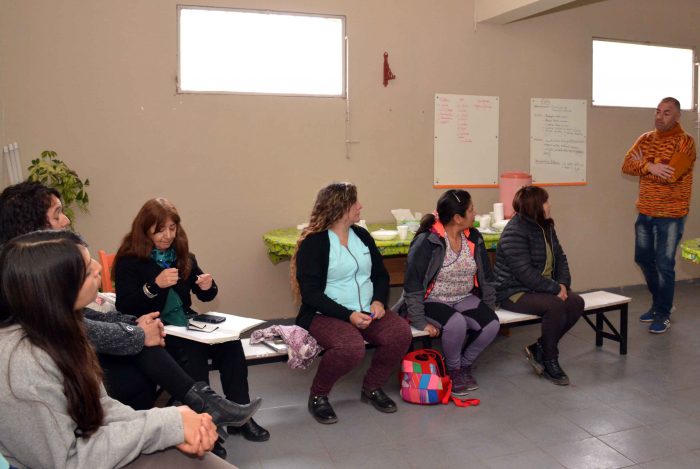 Taller de huerta agroecológica y entrega de semillas (4)