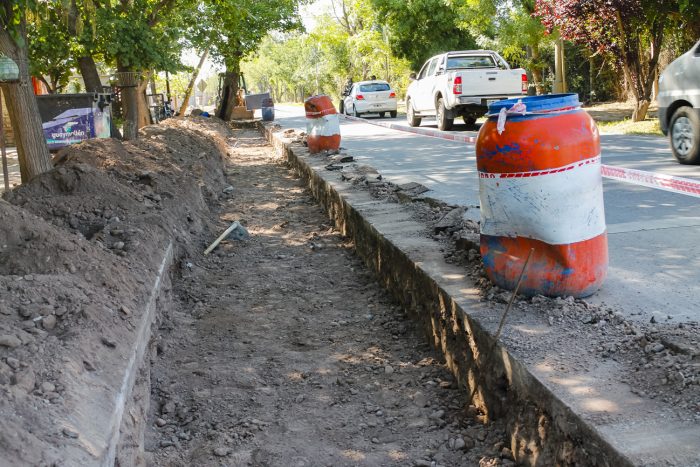 Obra de drenaje - calle Julio A. Roca (4)