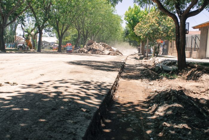 Obra de drenaje - calle Chacabuco (4)