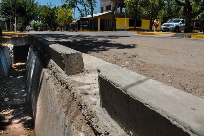 Obra de drenajes - calle Martínez de Rosas (2)