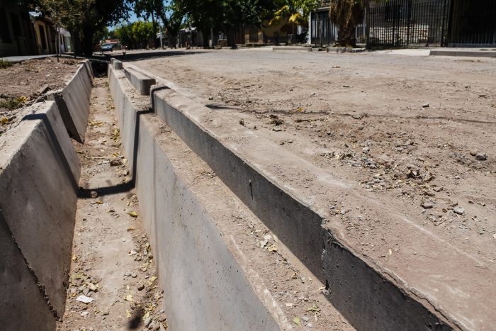 Obra de drenajes - calle Martínez de Rosas (5)