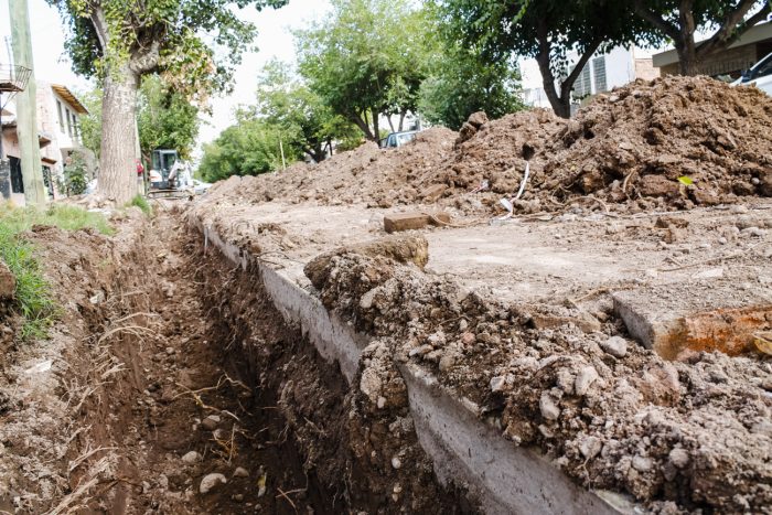 Drenajes en calle Canning (1)