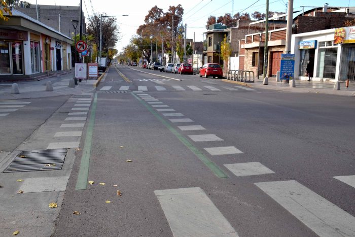 Ciclovía carril Godoy Cruz, de Costanera a Sarmiento (3)