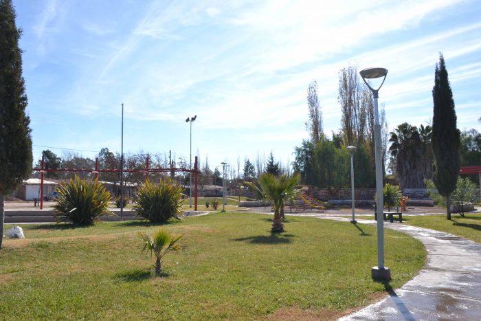 Luminarias LED - Plaza del barrio Jardín El Sauce (5)