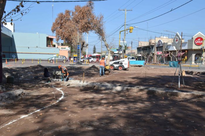 Calle Bandera de Los Andes (1)