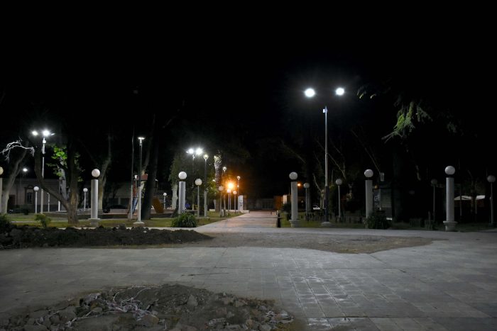 Plaza José Néstor Lencinas (11)
