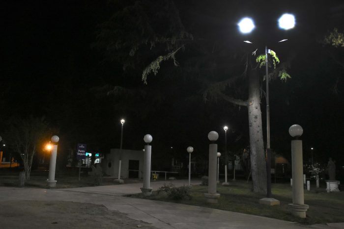 Plaza José Néstor Lencinas (12)