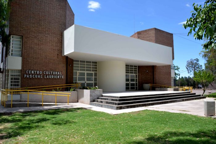 Centro Cultural Pascual Lauriente (15)