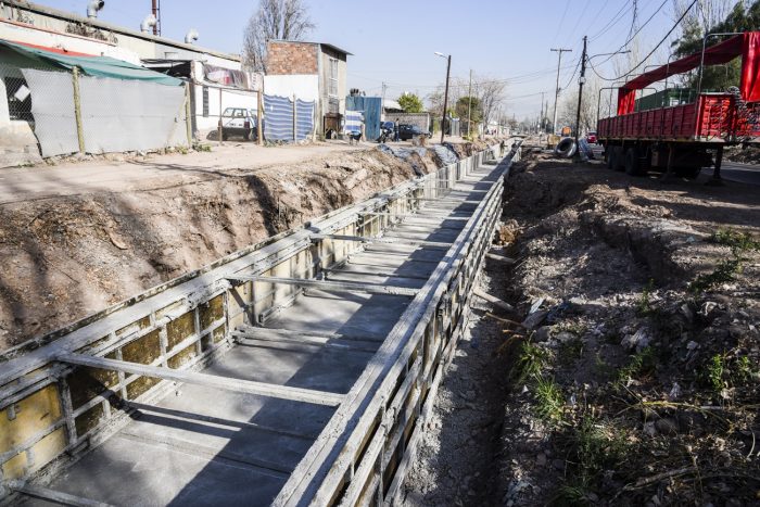 Elpidio González, canal entre Curupaití y 9 de Julio (12)