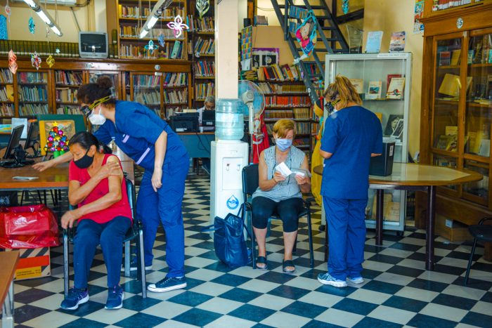 Vacunación covid en Guaymallén (4)