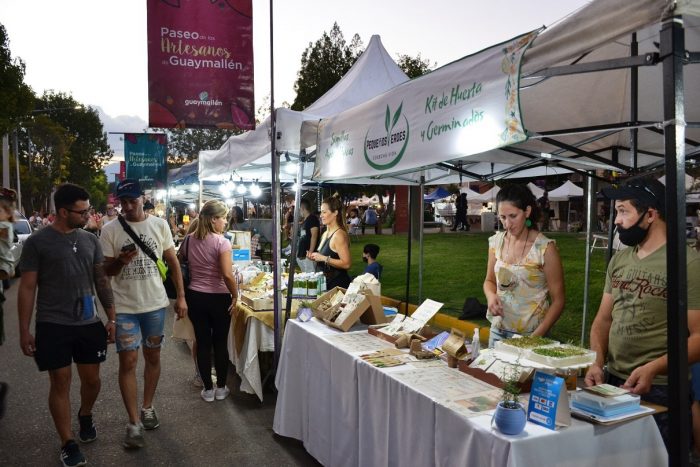 Paseo de las burbujas y sabores del mundo (13)