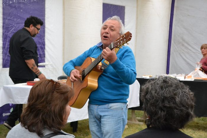 músico Carlos Alcaraz