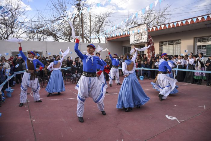 Acto escuela Almafuerte (1)