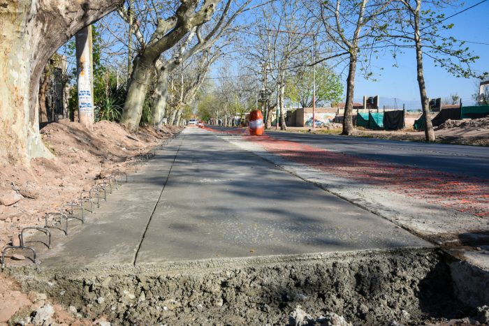 Calle Bandera de Los Andes (1)