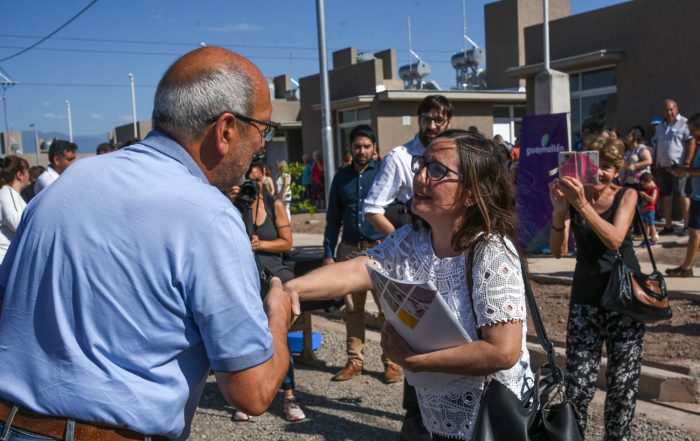 Entrega de viviendas (10)