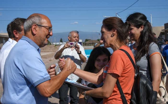 Entrega de viviendas (8)