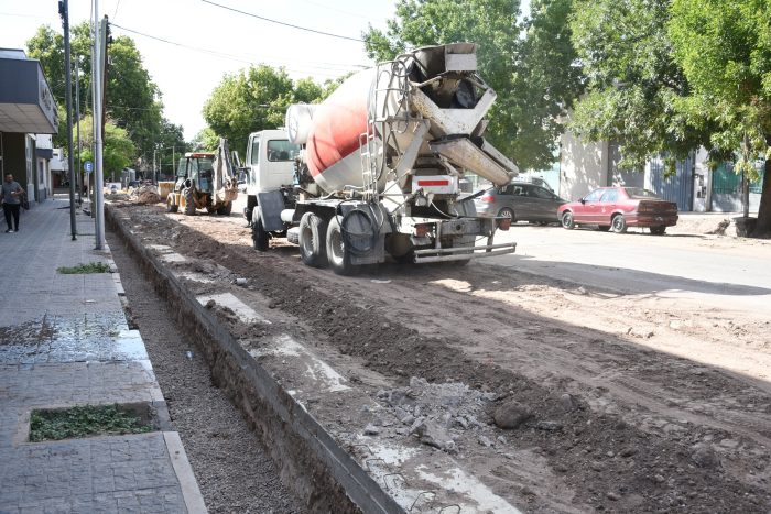 Calle Bandera de Los Andes (2)