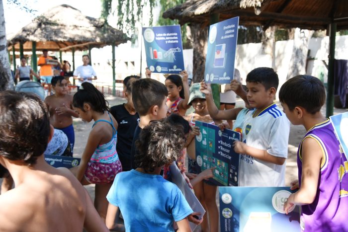 Concientización ambiental en escuelas de verano (11)