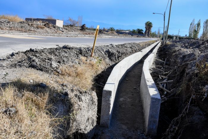 Canal de calle Starace (9)