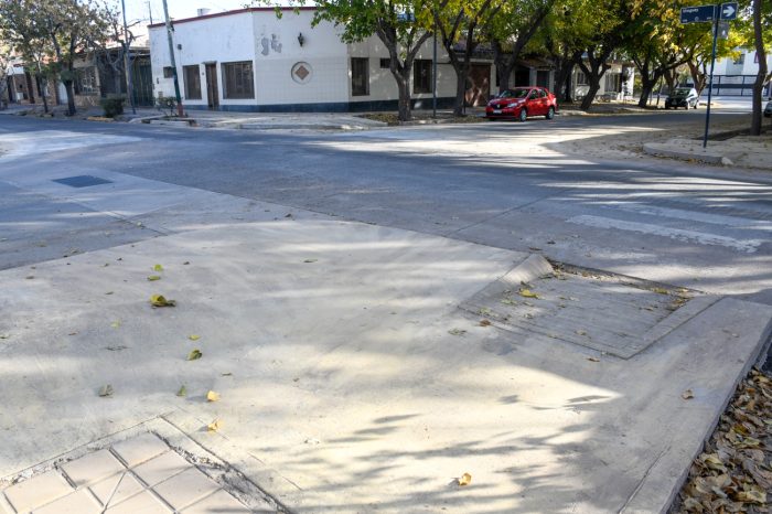 Esquina de Uruguay y Pellegrini (1)