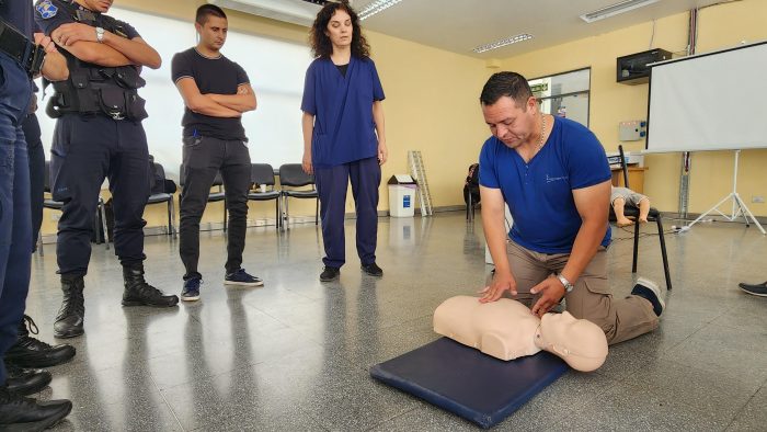 Cpacitación RCP Policía de Mendoza (5)