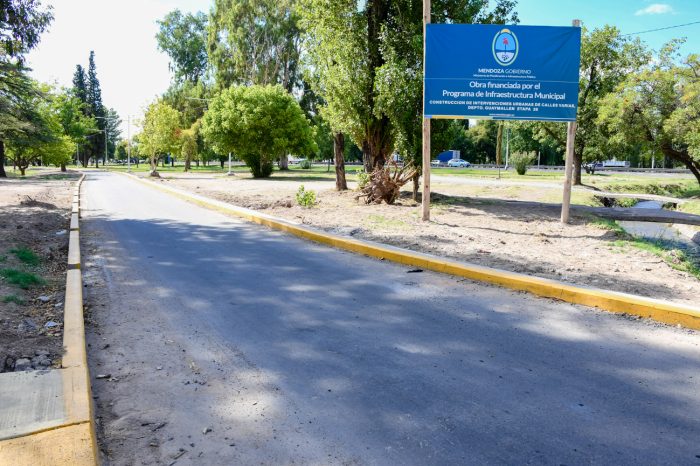 Bandera de Los Andes y Urquiza- obras (4)