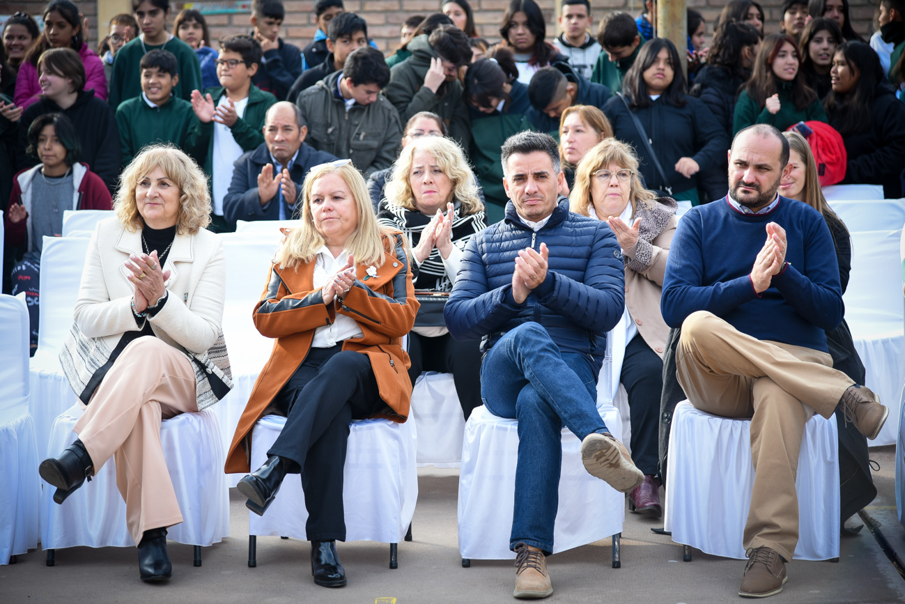 Aniversario escuela Lauriente (7)