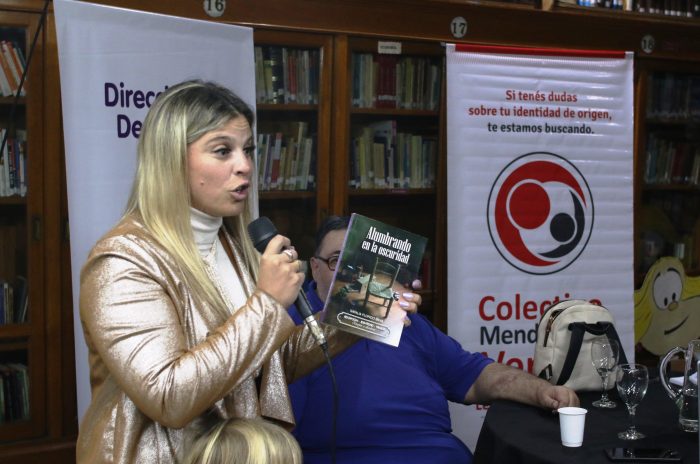 Presentación Libro Crónica de una Adopción (5)