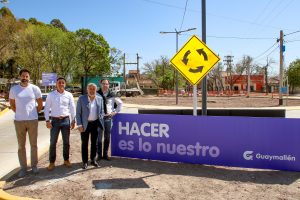 , Guaymallén, continua la renovación del carril Mathus Hoyos pero esta vez con recursos propios, en su plan integral “Avellaneda Tramo 5″, que abarca Avellaneda desde Canal Lagunita a Mathus Hoyos;