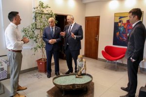 Visita Empresarios Emiratos Àrabes Omar Haffar y Gabriel Osatinsky (3)