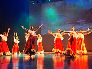 Muestra Escuela de Danzas 2024 (2)