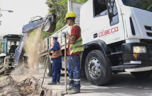 lateral norte de Acceso este entre La purísima y Ascasubi. Intervenciones urbanas XXXVIII (8)