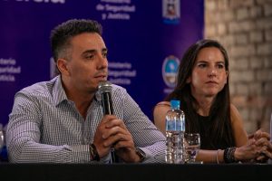 Calvente durante la presentación de Espacios más Seguros (4)