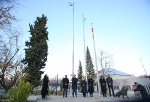 Izamiento bandera arcoiris- Día del Orgullo (4)